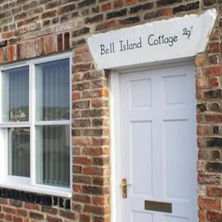 Bell Island * 휫비