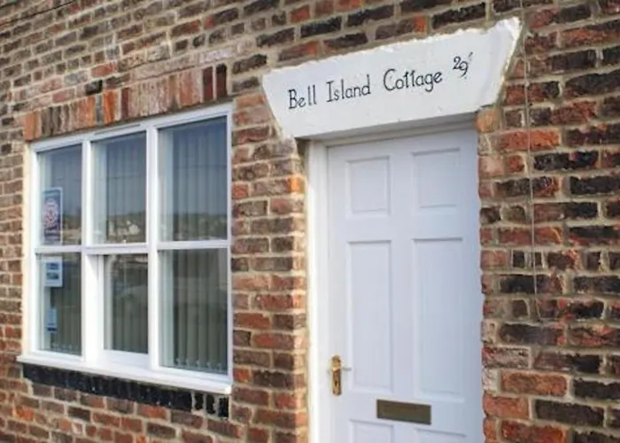 Bell Island * 휫비